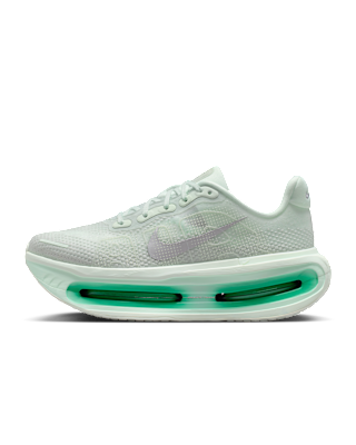 W+NIKE+VOMERO+PREMIUM.png